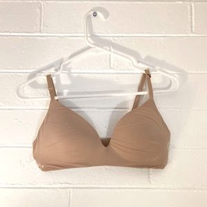 PINK| nude bra